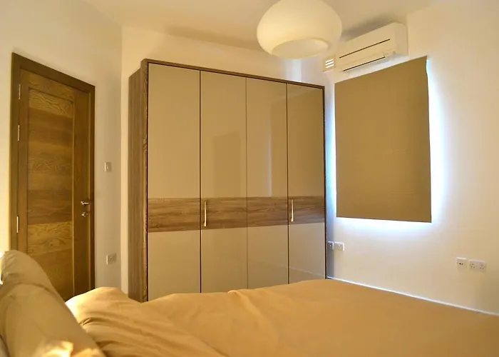 Hepburn Holiday Apartment
